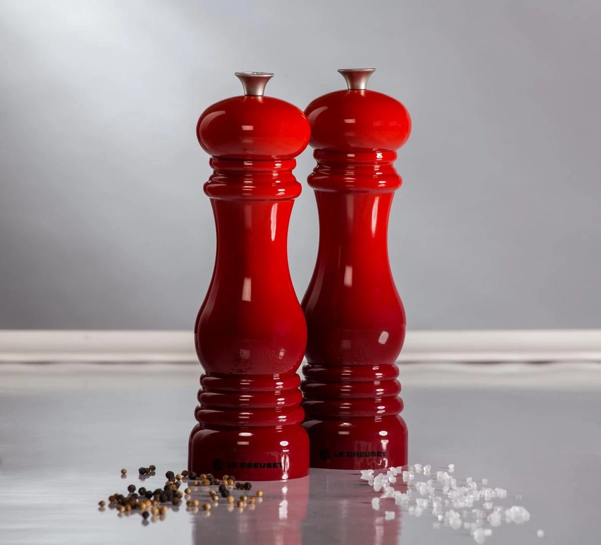 Le Creuset Pepermolen - 21cm - Kersenrood - Afbeelding 3