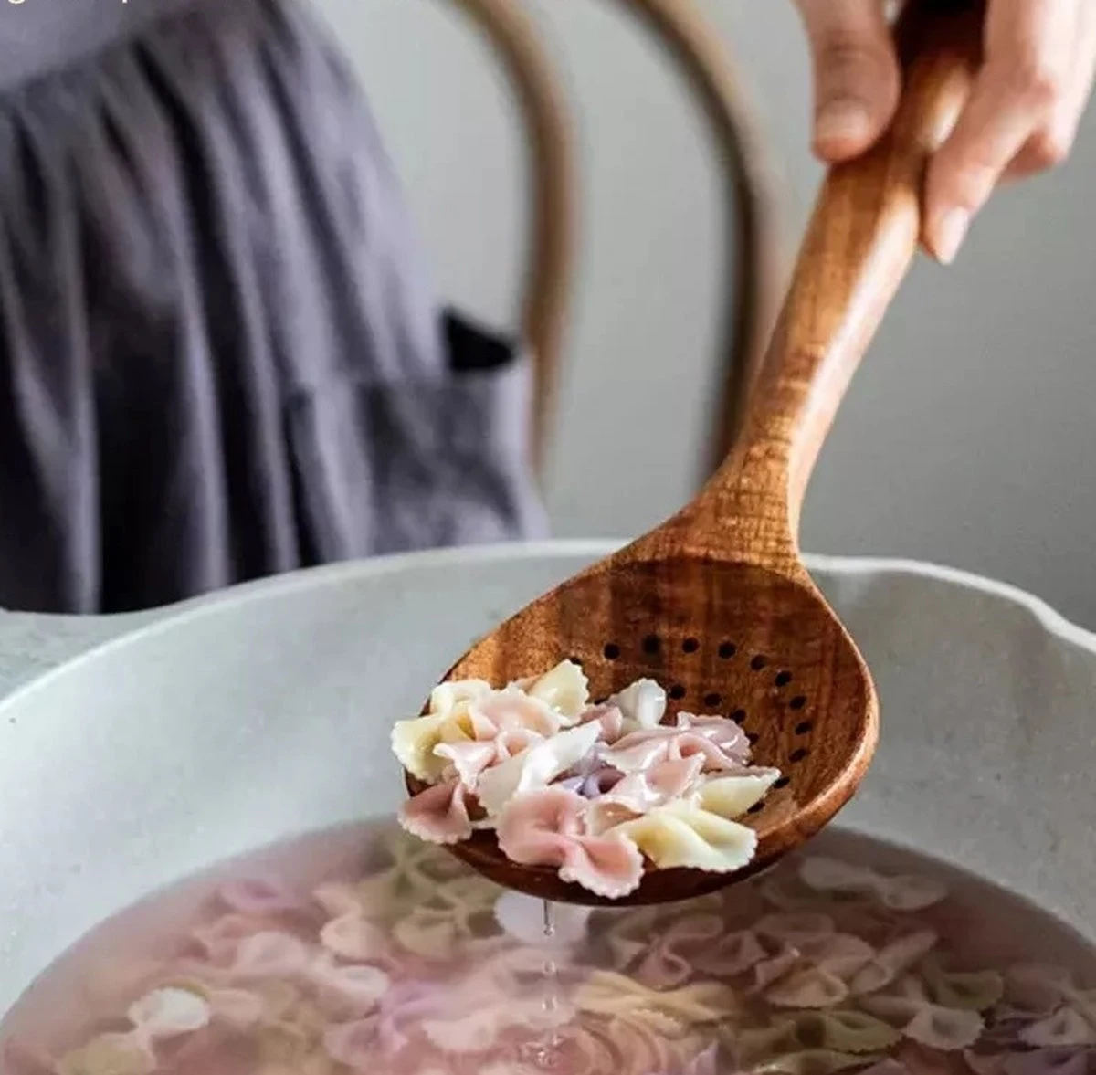 Luverno® - Keukengerei Set - 6 Delig - Teakhout - Keukenset - Keukengerei - Keukengerei Set Met Houder - Keukengerei Houder - Spatelpot - Bruin - Afbeelding 8