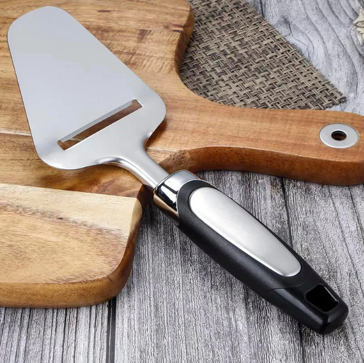 Merkloos, Kaasschaaf- Kaasschaaf Voor Harde Kaas-Kaasschaaf Voor Oude Kaas - Kaasschaaf Voor Jonge Kaas - Multifunctionele Kaasschaaf - Vaatwasser Bestendig - Kaasschaaf Zwart - RVS- 230 X 82 Mm- Keukengerei- Keuken Accessoires - Afbeelding 10