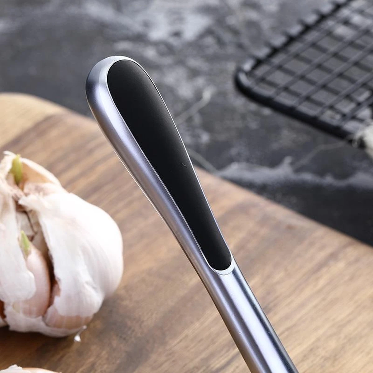 Round Limited® Knoflookpers - Roestvrijstaal - RVS Knoflookpers - Kwalitatief - Handmatig - Vaatwasser Bestendig - Afbeelding 3