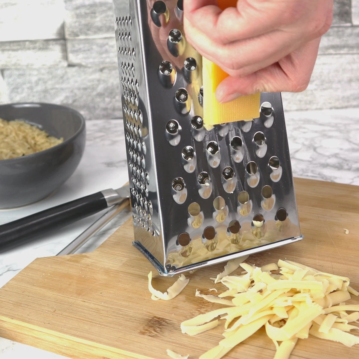Blokrasp - RVS - Zilver - Kaas Raspen - Groente Raspen - Plakken Snijden - Messen - Blok - Afbeelding 2