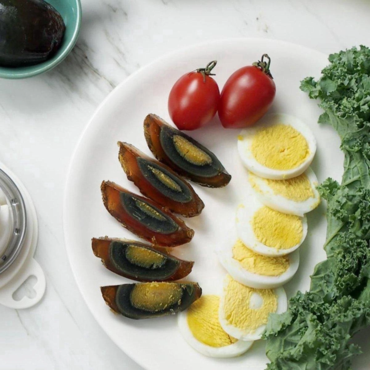 IGOODS Professionele Eiersnijder - Egg Slicer - Metalen Snijdraden - Eiersnijder - Sterke Houder - Stalen Eisnijder - Eisnijder - Ei-snijder - Ei Snijder - Drie Kleuren- Bordeaux - Afbeelding 6