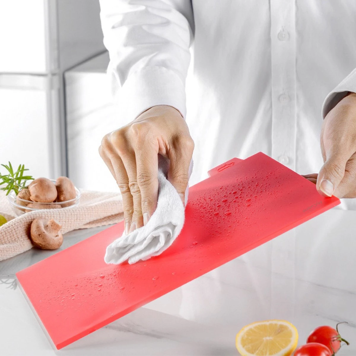 MyCuisine - Snijplankenset Met Houder - 4 Stuks - Snijplanken - Keuken Accessoires - Snijplank - 30 X 22,3 X 0,5 Cm - Kunststof - Zwart - Afbeelding 4