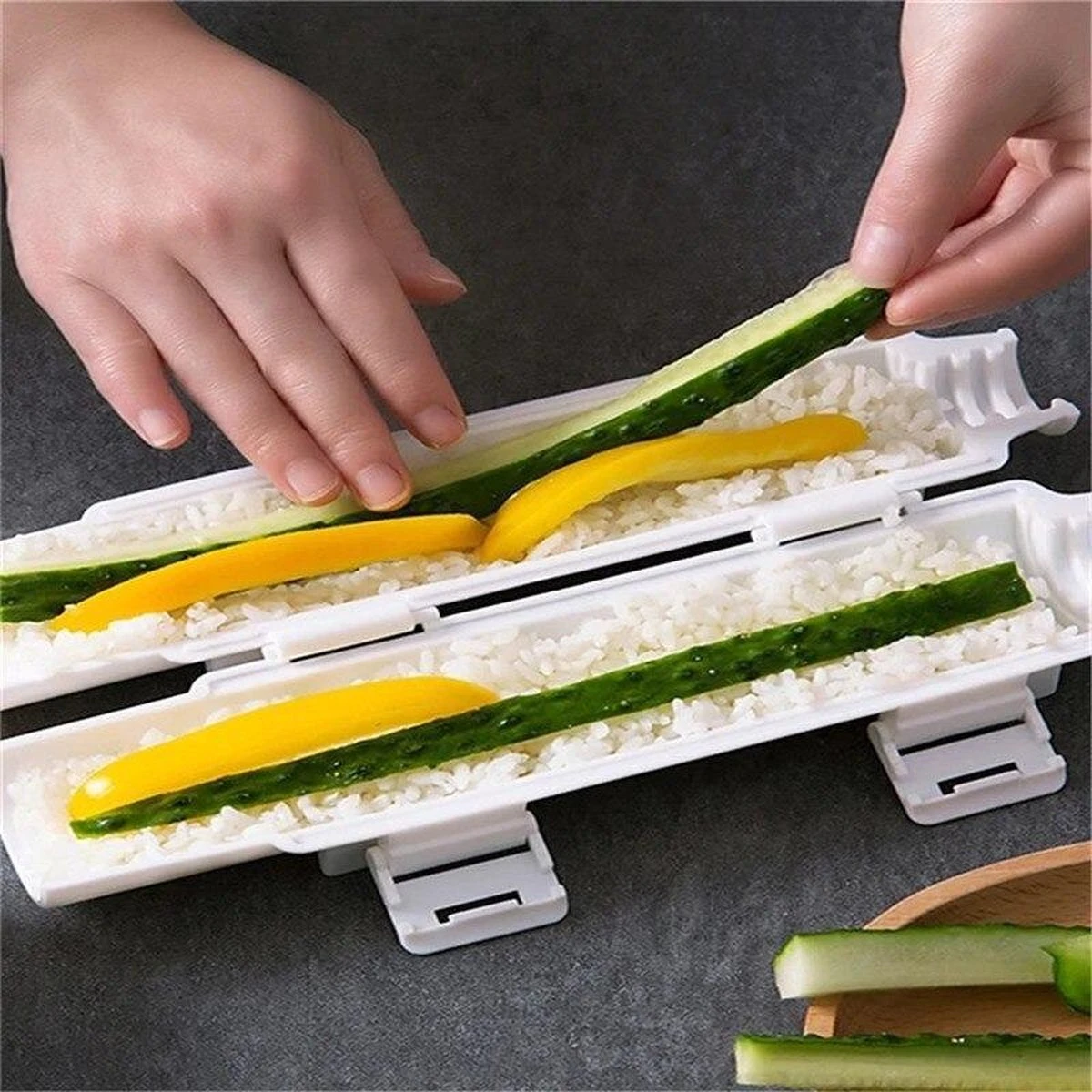 Merkloos Sushi Set Sushi Maker - Sushi Kit Bazooka - Zelf Thuis Sushi Maken - Afbeelding 4