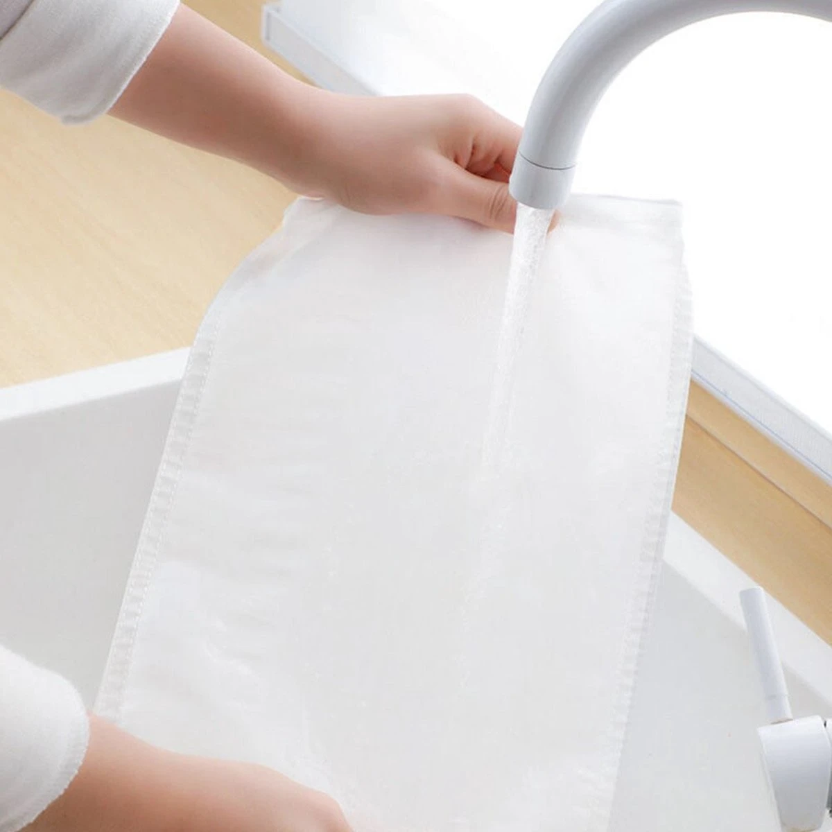 Kaasdoek - Passeerdoek - Neteldoek - Passeerzeef - Notenmelkzak - Zeefdoek - 200 Mesh - 30x45 Cm - Afbeelding 3