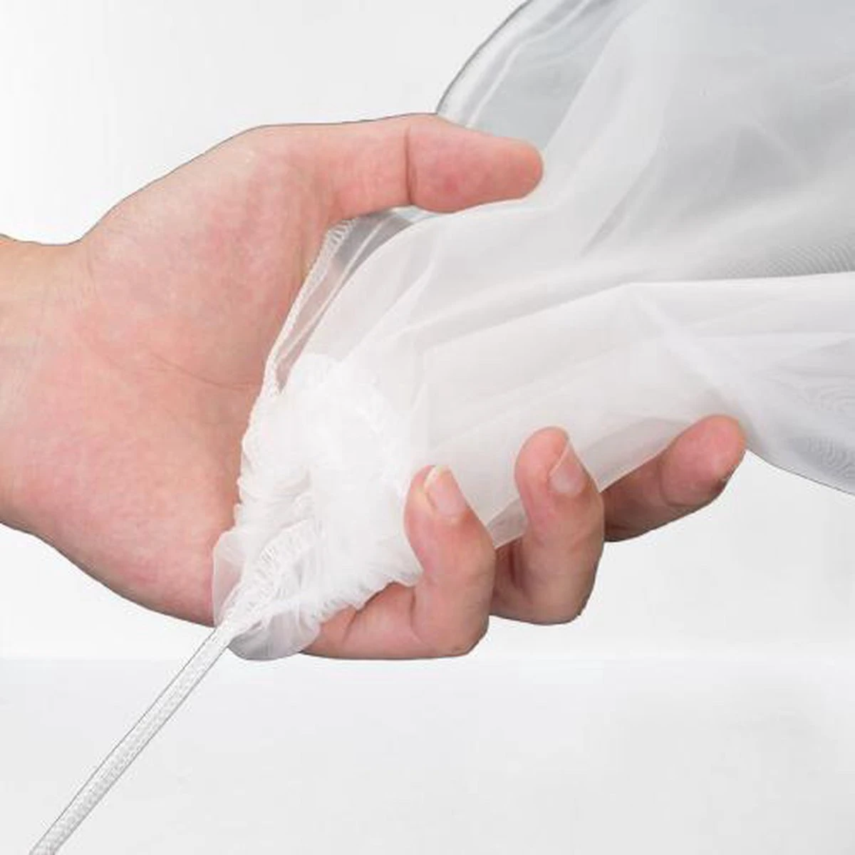 Merkloos Notenmelkzak - Zeefzak - Passeerdoek - Makkelijk Reinigen - Kaasdoek - Sneldrogend - Zeef Voor Smoothies - Smoothies Maken - Anti-schimmel - 30 X 45 Cm - Afbeelding 3