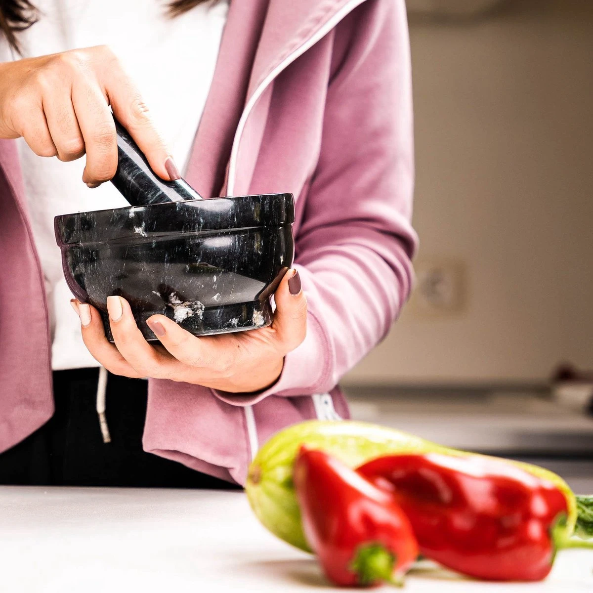 Coninx Vijzel - Mortier Met Stamper - Kruidenstamper - Ø15 X H8CM - Zwart Marmer Gepolijst - Afbeelding 8