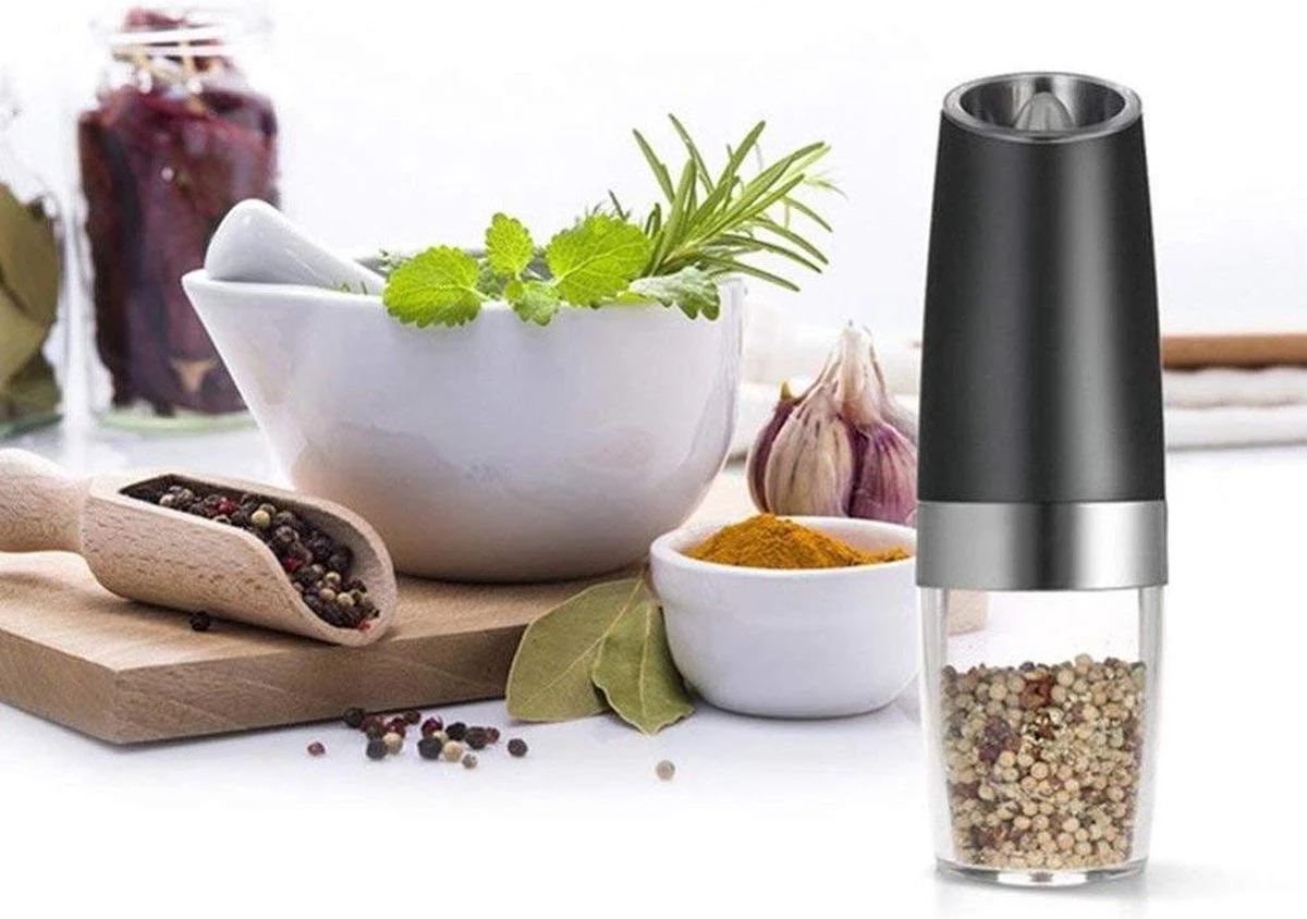 RSQUAD® - Elektrische Zout Pepermolen - 1x Automatische Peper Zoutmolen - Kruidenmolen - Met Blauw LED Licht - Zwart - Afbeelding 9