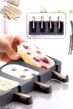 Merkloos Ijsvormpje Met 50 Ijsstokjes Hout - Ijsvormpje Silicone - BPA Vrij - Ijsvormpje Magnum - Ijsstokjes Hout - Ijsloly Vormen