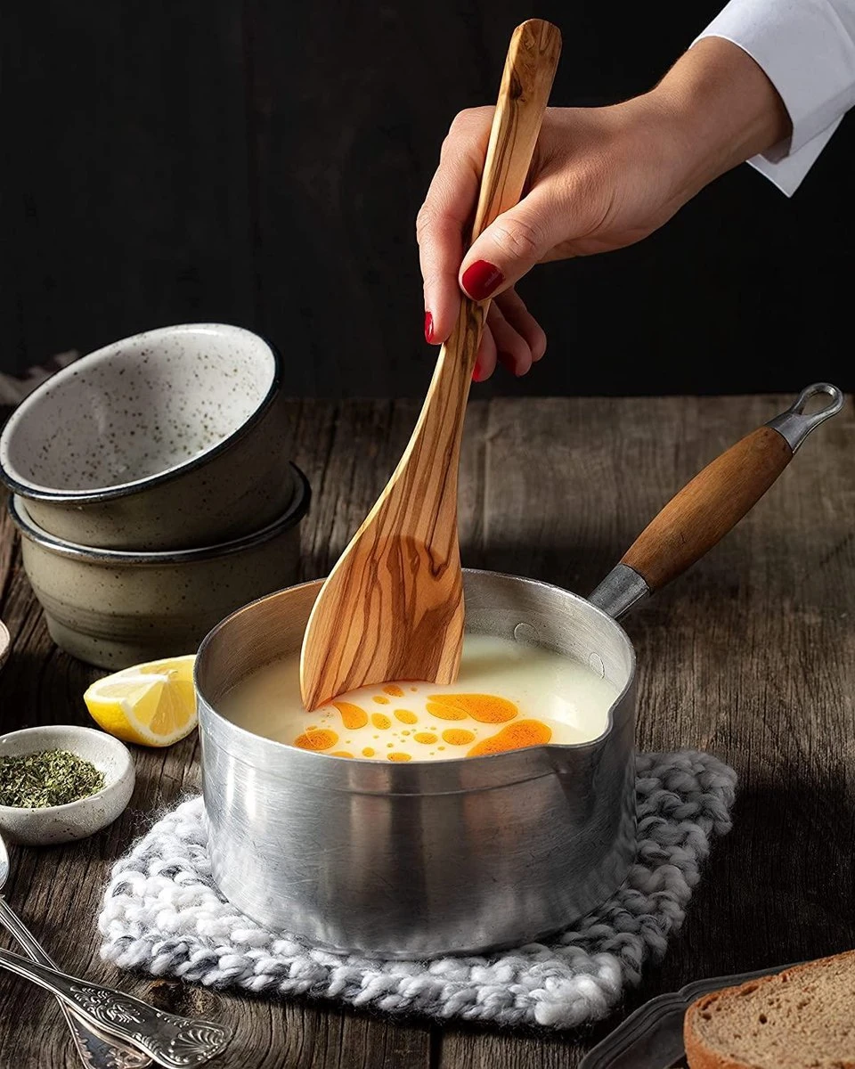 OLIVIEU ~ 5-delig Olijfhouten Duurzame Keukengerei Set Met Keukengerei Houder ~ Houten Kookgerei ~ Minimalistisch & Handgesneden ~ Keukengerei Pot ~ Kookgerei Set Met Kookgerei Houder - Afbeelding 4